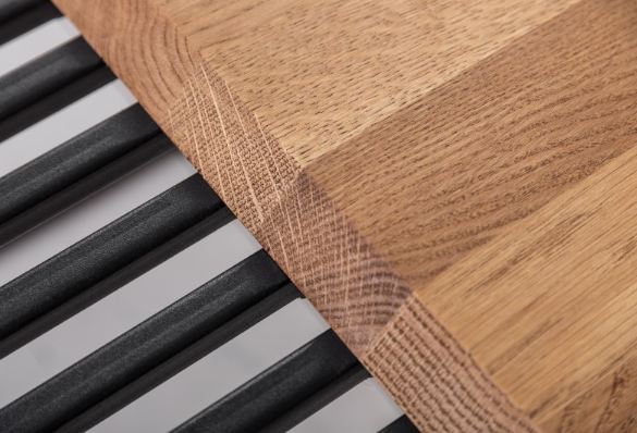 stolik kawowy drewniany